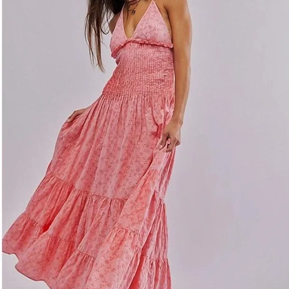 free people pink halter dress Free People Glitter & Gold Midi Sequin Halter Open Back Pink Dress Size S NWT - $150 (10% Off Retail) New With Tags